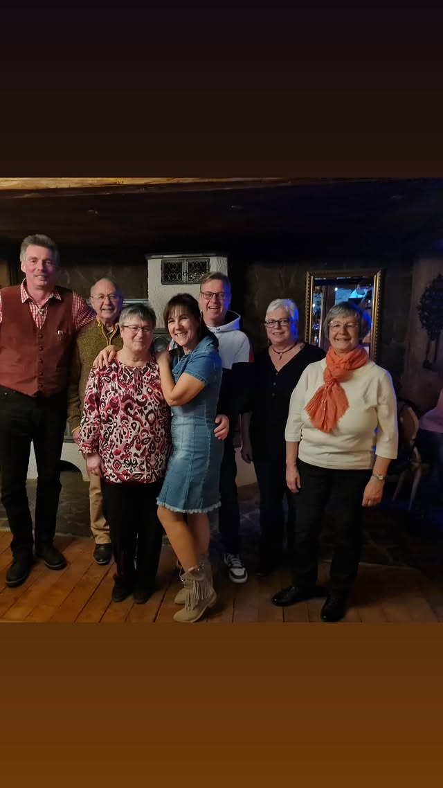 Moonlight Lounge - group-restaurant.jpg